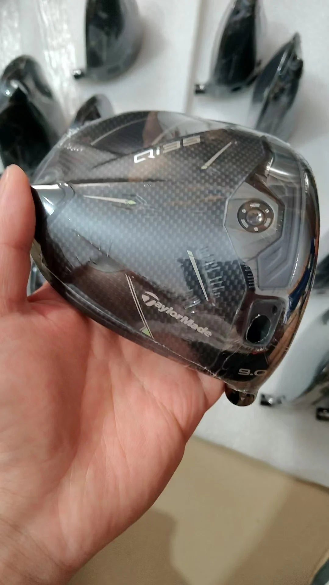 Taylormade Qi35 Driver