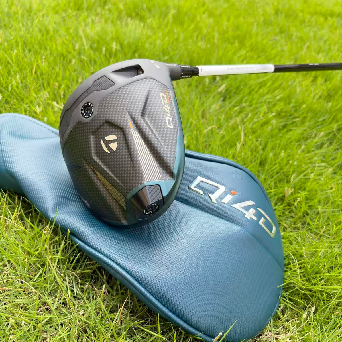 Taylormade QI4D MAX Golf Driver