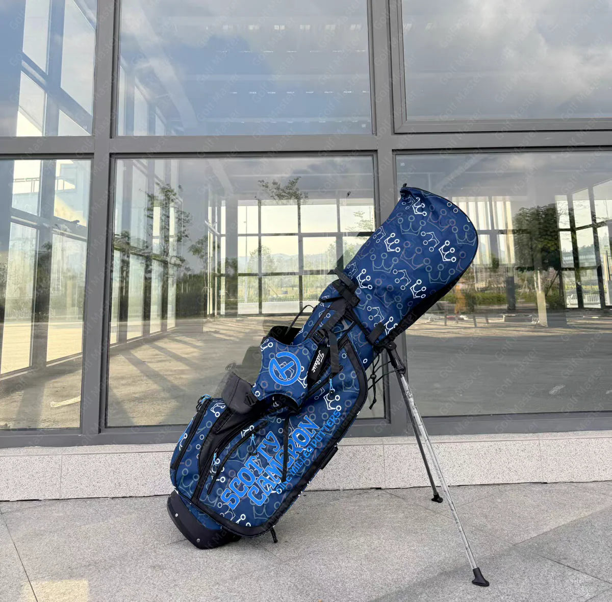Scotty Cameron 8 Golf Bag