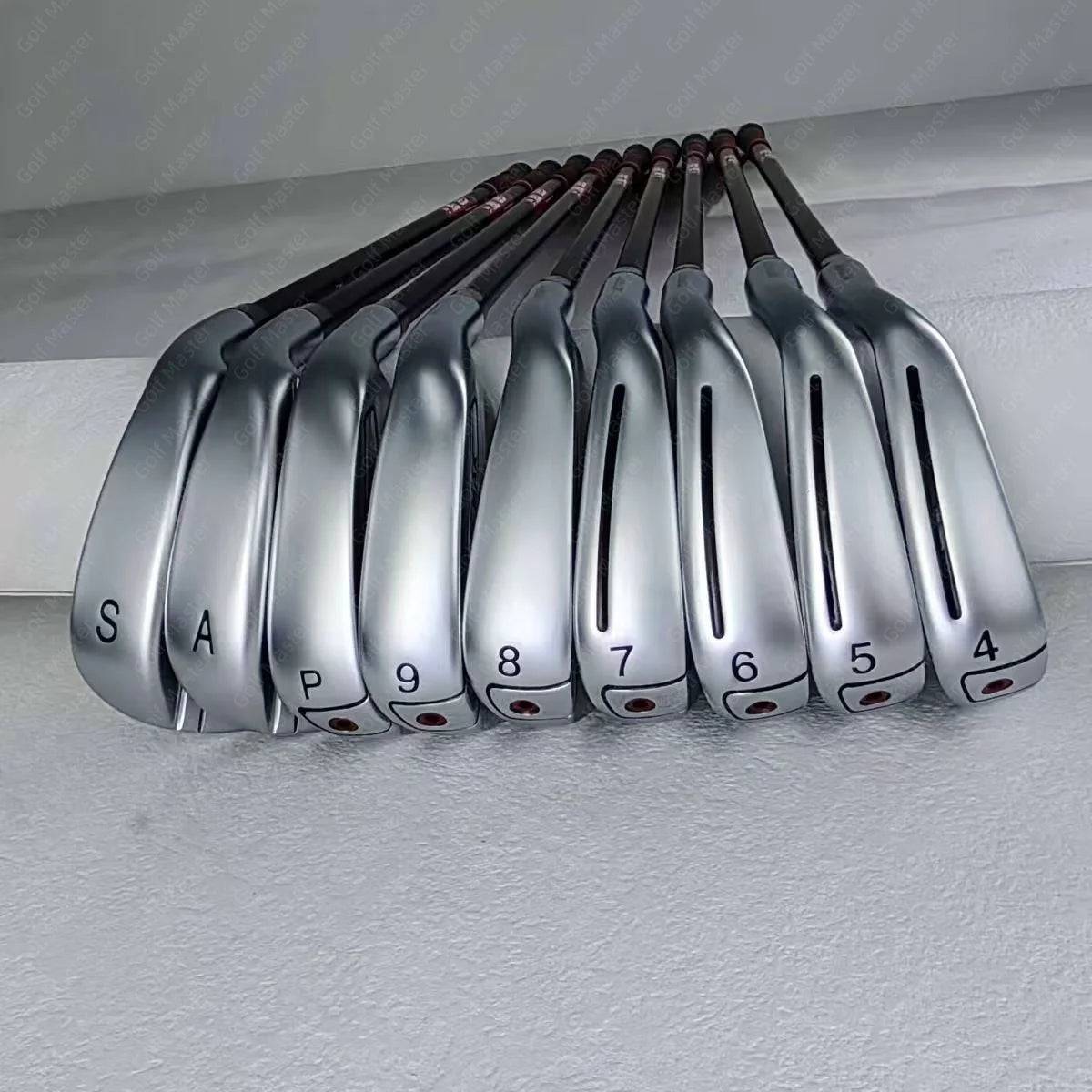 Taylormade CGB MAX Irons